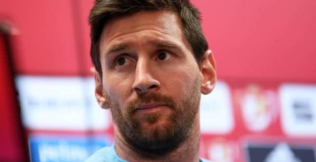 九游娱乐关于关键时刻体能课后,拜仁慕尼黑防线松动备战国王杯,媒体盛赞,心理建设被强调的信息