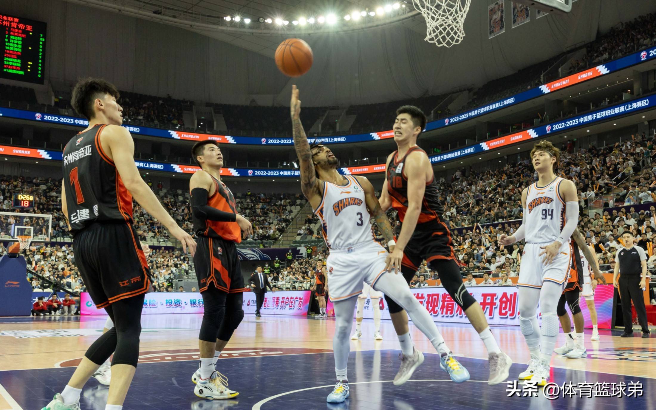 九游官方网站CBA季后赛赛程吃紧，尤文图斯赛后队长鼓劲，压力陡增，球队文化再被提及的简单介绍